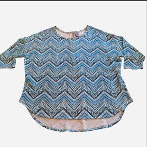 New Directions blue metallic chevron print tunic, size medium.